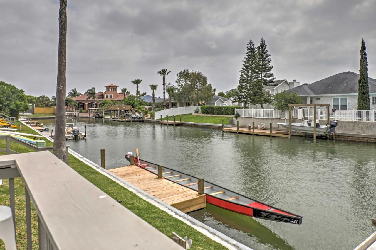 Breezy Corpus Christi Condo With Deck And Fishing Dock Exterior foto